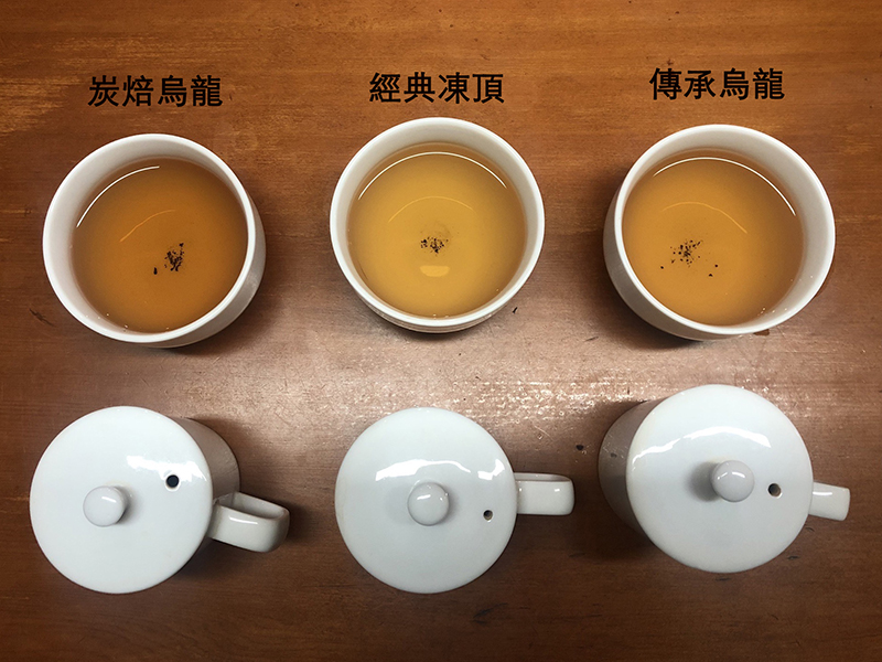 炭焙烏龍茶