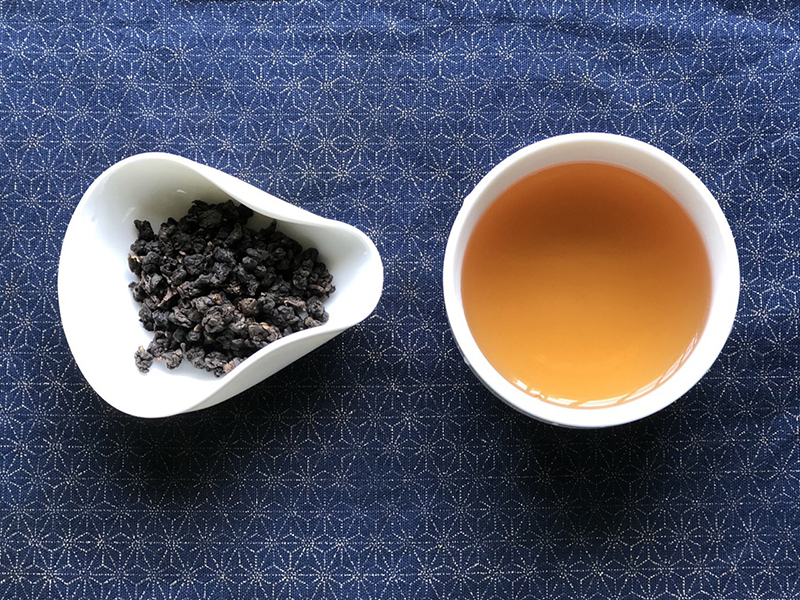 奇萊山蜜香烏龍茶